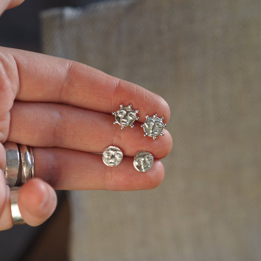 Sun|Moon Face Stud Earrings