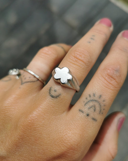 Flower Power Ring READY TO SHIP